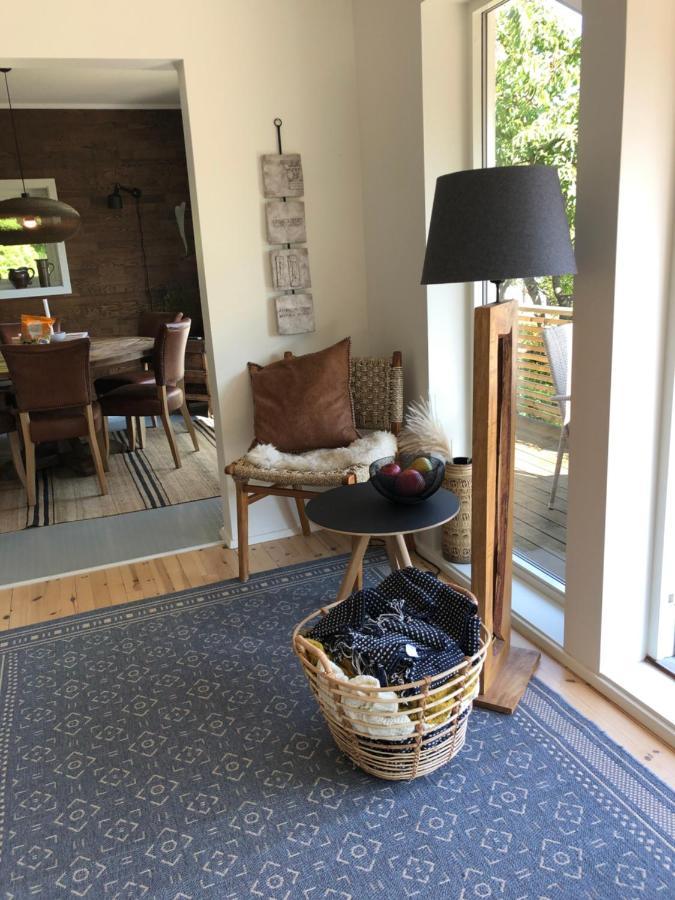 Aid Og Svein' S Sentrumsnaere Panorama Hjem Apartment Кристиансан Екстериор снимка
