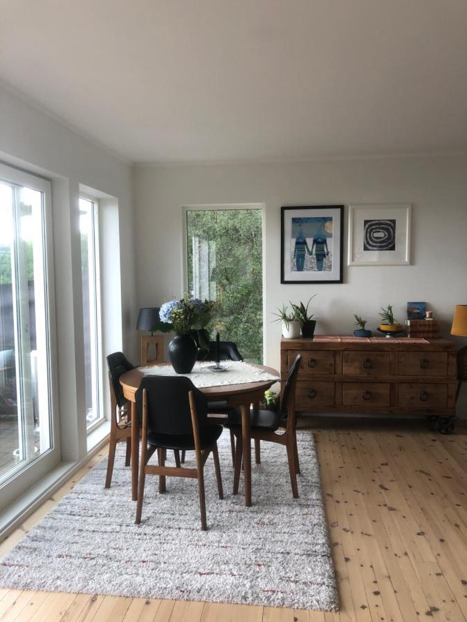 Aid Og Svein' S Sentrumsnaere Panorama Hjem Apartment Кристиансан Екстериор снимка